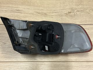 bontott BMW 3 E93 Jobb Külső Hátsó Lámpa