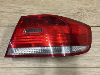 bontott BMW 3 E93 Jobb Külső Hátsó Lámpa
