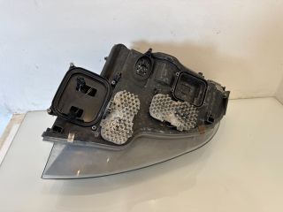bontott BMW 3 E93 Jobb Xenon Fényszóró