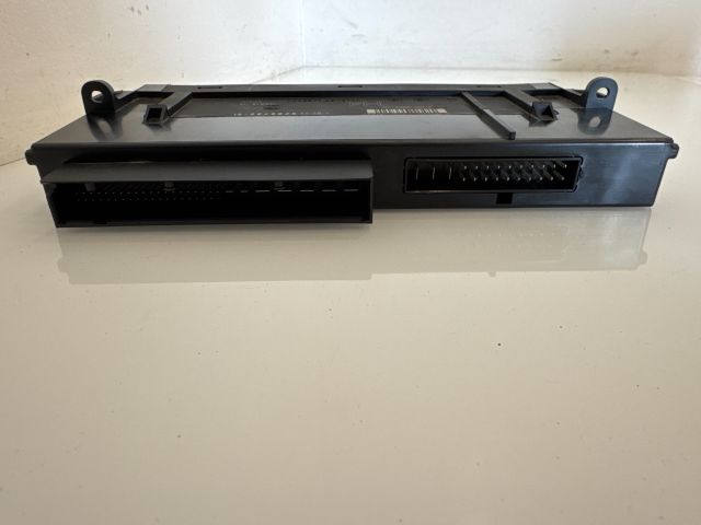 bontott BMW 3 E93 Komfort Elektronika