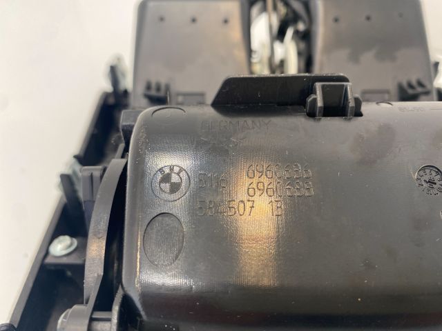 bontott BMW 3 E93 Középső Szellőző