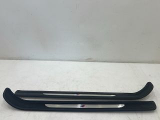 bontott BMW 3 E93 Küszöb Díszléc Szett