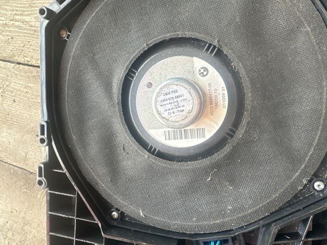 bontott BMW 3 E93 Mélynyomó Hangszóró