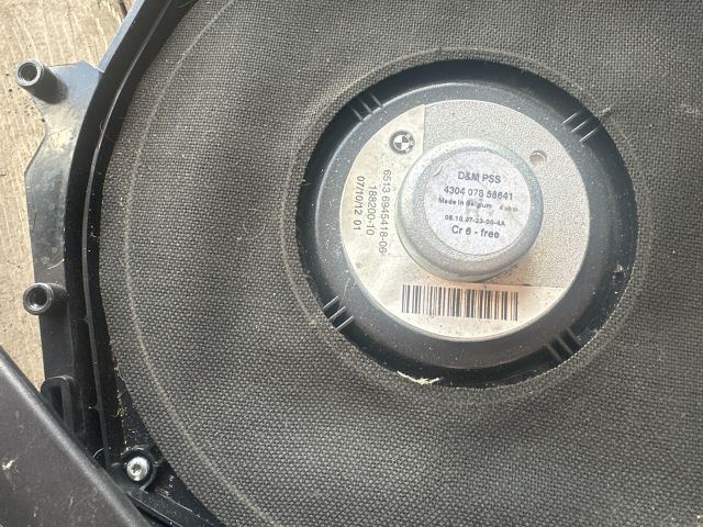 bontott BMW 3 E93 Mélynyomó Hangszóró