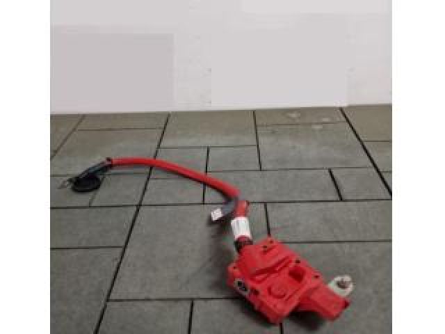 bontott BMW 3 E93 Pozitív Kábel