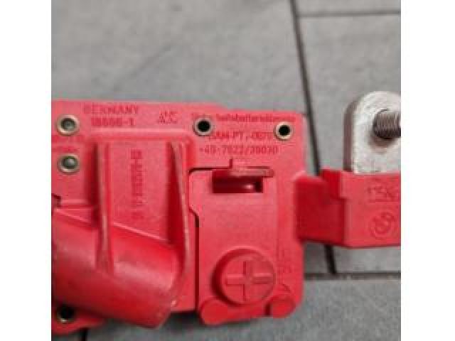 bontott BMW 3 E93 Pozitív Kábel