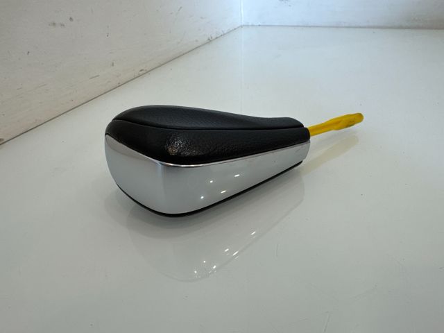 bontott BMW 3 E93 Váltógomb