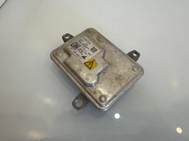 bontott BMW 3 E93 Xenon Trafó