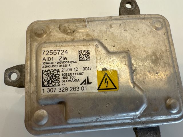 bontott BMW 3 E93 Xenon Trafó