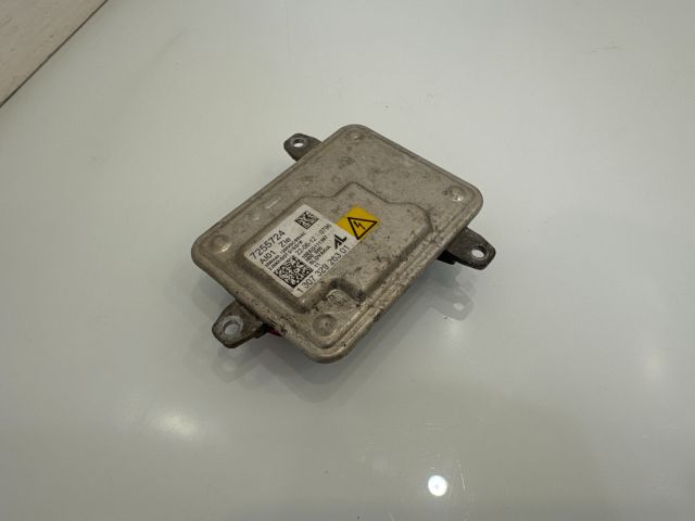 bontott BMW 3 E93 Xenon Trafó