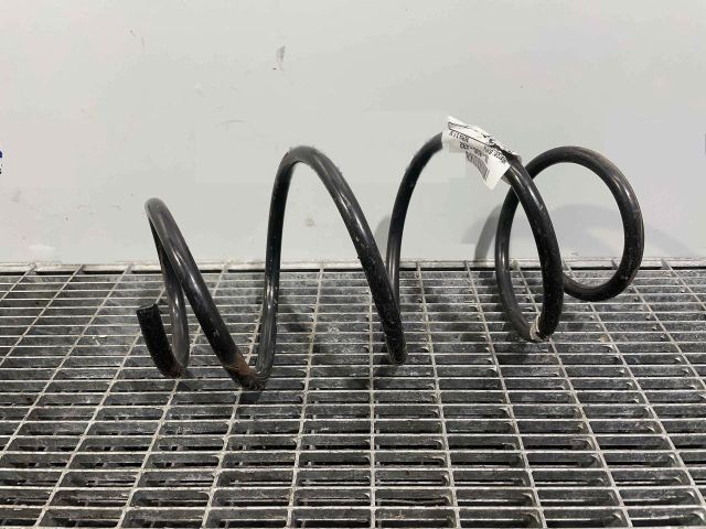 bontott BMW 3 F30-F35 Első Rugó