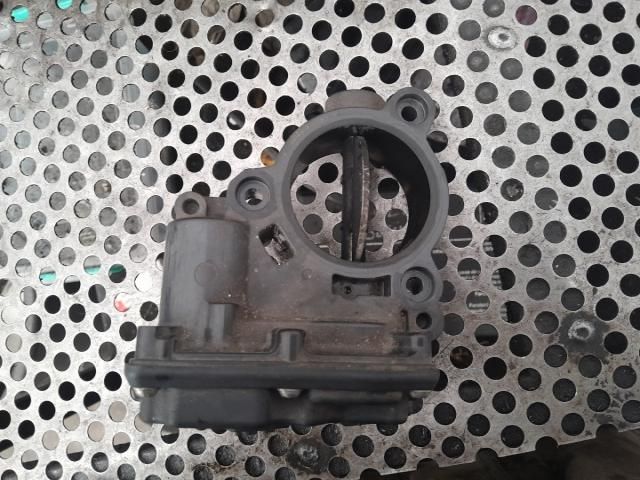 bontott BMW 3 F30-F35 Fojtószelep (Elektromos)