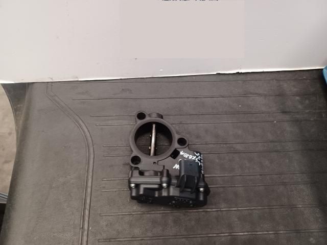 bontott BMW 3 F30-F35 Fojtószelep (Elektromos)