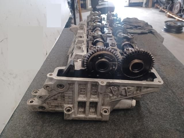 bontott BMW 3 F30-F35 Hengerfej