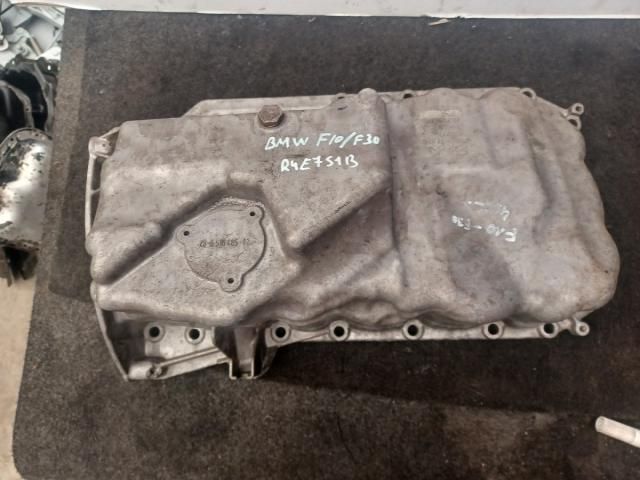 bontott BMW 3 F30-F35 Olajteknő