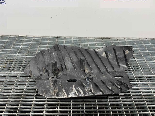 bontott BMW 3 F30-F35 Alsó Motorburkolat