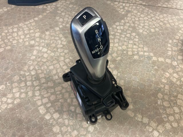 bontott BMW 3 F30-F35 Automata Váltókar