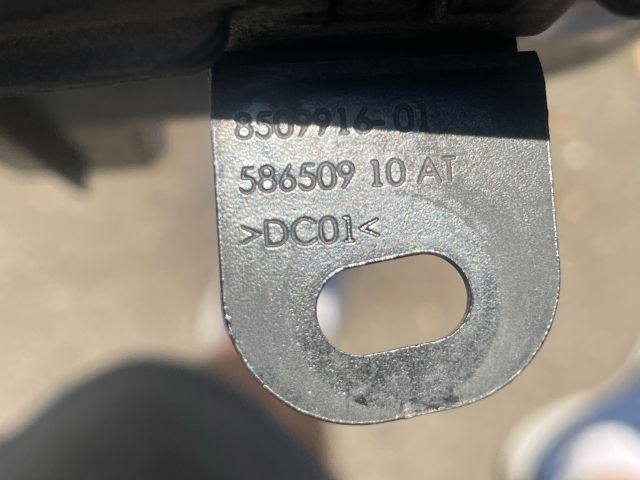 bontott BMW 3 F30-F35 Biztosítéktábla Motortér