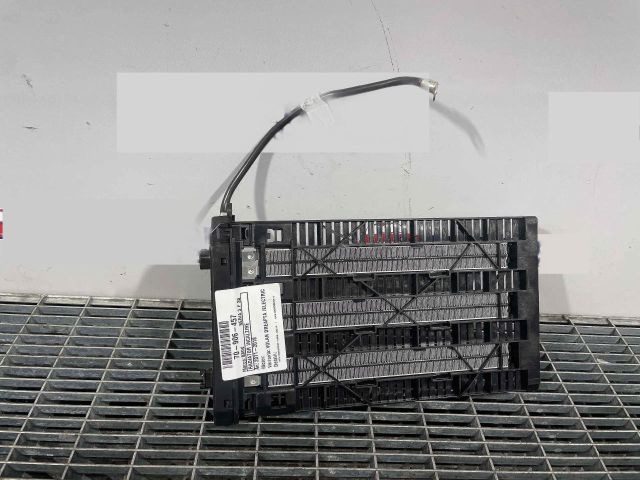 bontott BMW 3 F30-F35 Fűtőradiátor