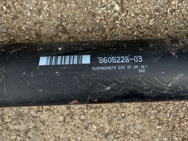 bontott BMW 3 F30-F35 Kardántengely