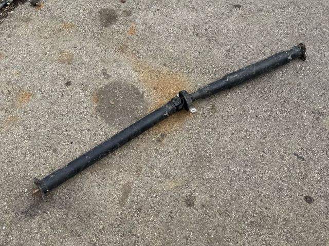 bontott BMW 3 F30-F35 Kardántengely