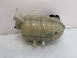 bontott BMW 3 F30-F35 Kiegyenlítő Tartály