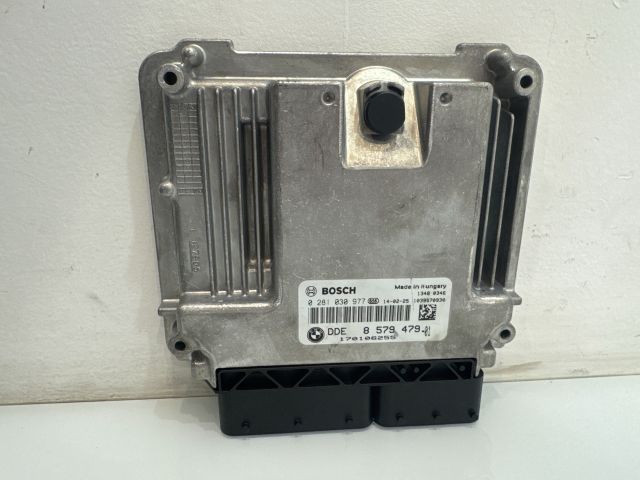 bontott BMW 3 F30-F35 Motorvezérlő