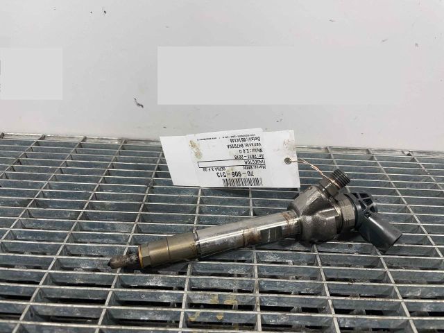 bontott BMW 3 F30-F35 Porlasztó (1 db)