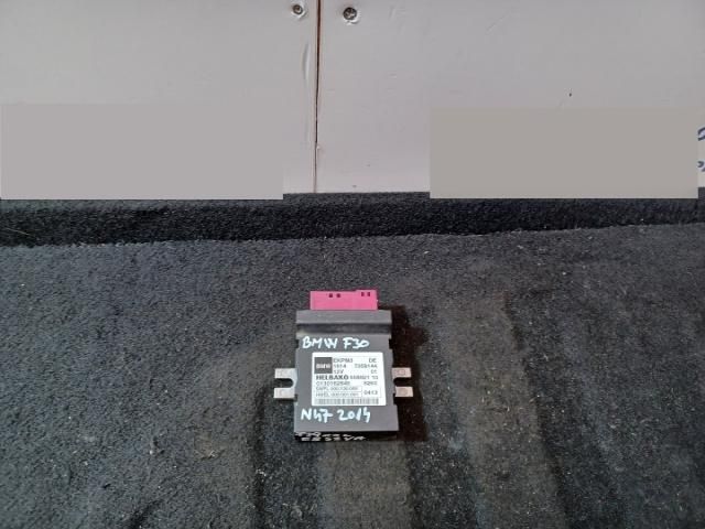 bontott BMW 3 F30-F35 Üzemanyag Szivattyú Relé