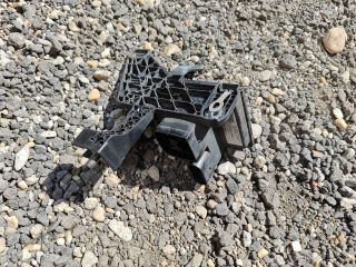 bontott BMW 3 F30-F35 Akkumulátor Relé