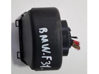 bontott BMW 3 F30-F35 Biztosítéktábla Motortér