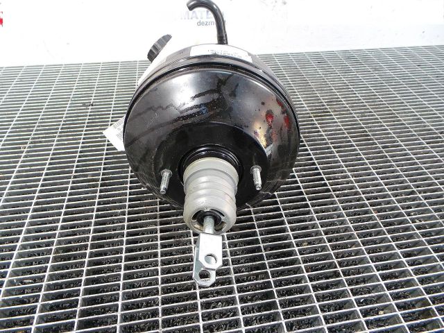 bontott BMW 3 F30-F35 Fékrásegítő