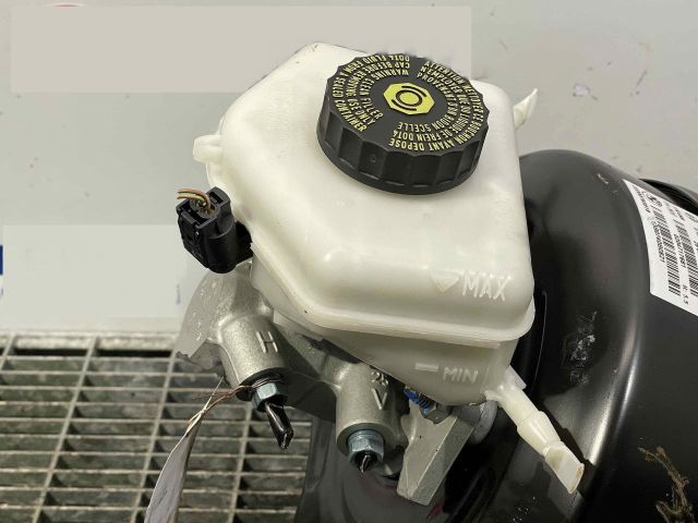 bontott BMW 3 F30-F35 Főfékhenger