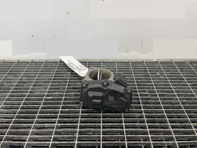 bontott BMW 3 F30-F35 Fojtószelep (Elektromos)