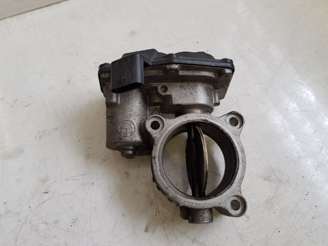 bontott BMW 3 F30-F35 Fojtószelep (Elektromos)