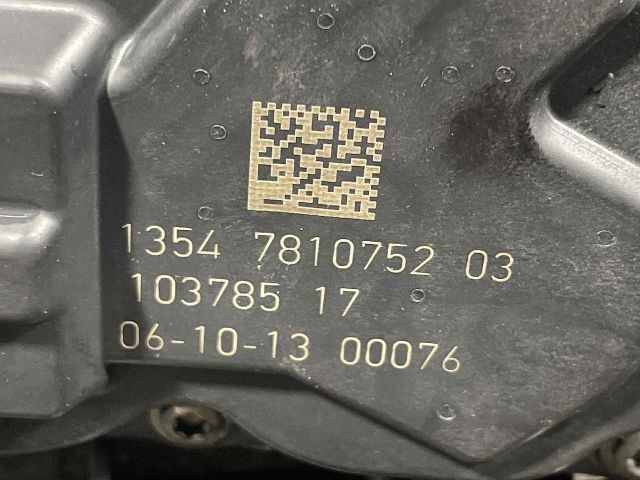 bontott BMW 3 F30-F35 Fojtószelep (Elektromos)