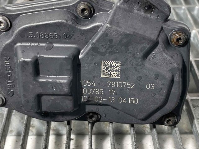 bontott BMW 3 F30-F35 Fojtószelep (Elektromos)