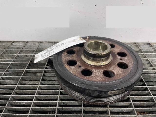 bontott BMW 3 F30-F35 Főtengely Szíjtárcsa