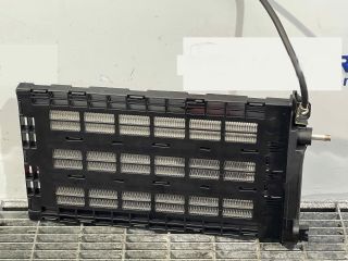 bontott BMW 3 F30-F35 Fűtőradiátor