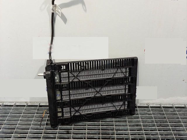 bontott BMW 3 F30-F35 Fűtőradiátor