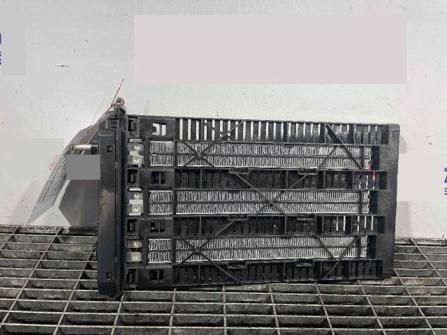 bontott BMW 3 F30-F35 Fűtőradiátor