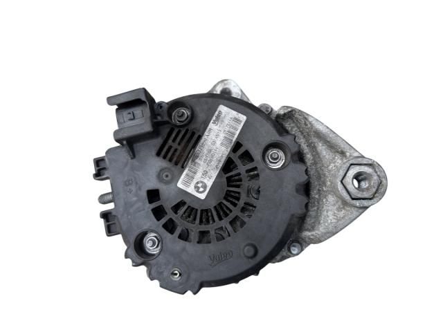 bontott BMW 3 F30-F35 Generátor