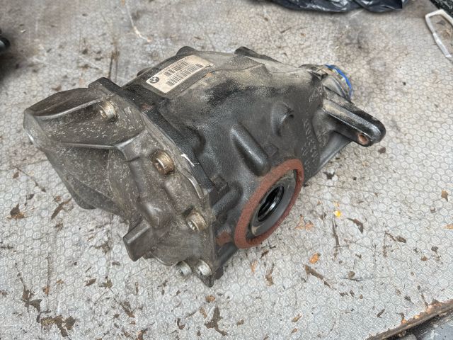 bontott BMW 3 F30-F35 Hátsó Differenciálmű