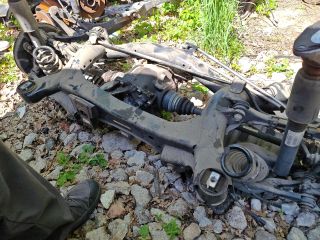 bontott BMW 3 F30-F35 Hátsó Híd (Tárcsafékes)