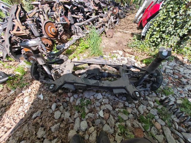 bontott BMW 3 F30-F35 Hátsó Híd (Tárcsafékes)