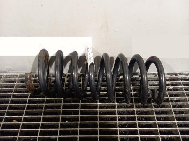 bontott BMW 3 F30-F35 Hátsó Rugó