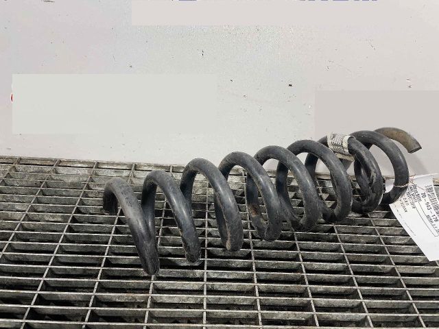 bontott BMW 3 F30-F35 Hátsó Rugó