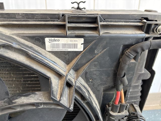 bontott BMW 3 F30-F35 Hűtő Ventilátor(ok), Radiátor(ok) Szett