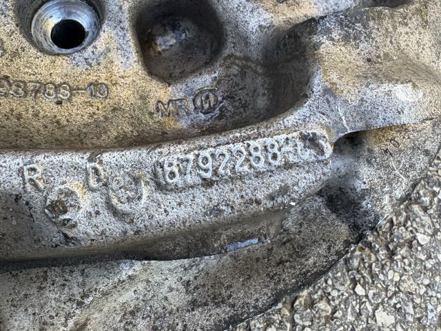 bontott BMW 3 F30-F35 Jobb első Csonkállvány