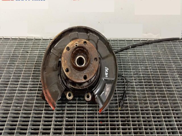 bontott BMW 3 F30-F35 Jobb hátsó Csonkállvány